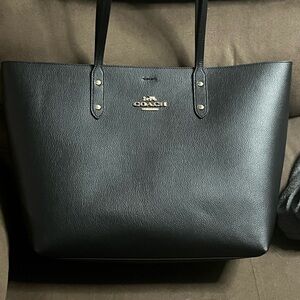 coach bag like new